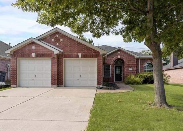 Property at 1647 Ash Ln, Corinth, TX 76210, 3 beds, 2 baths