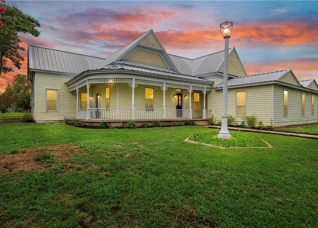 Property at 367 Illinois, China Spring, TX 76633, 3 beds, 1 bath