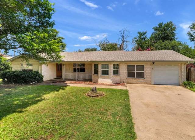 Property at 2707 N Murco Dr, Mineral Wells, TX 76067, 4 beds, 2 baths