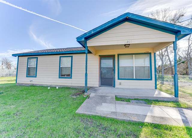 Property at 202 N Church St, Milford, TX 76670, 3 beds, 1 bath