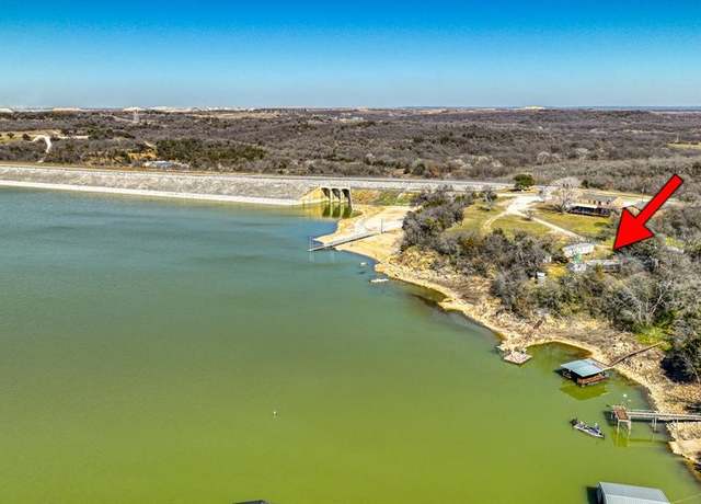 Property at 301 Ezzell Ln, Lake Bridgeport, TX 76426, 1 bed, 1 bath
