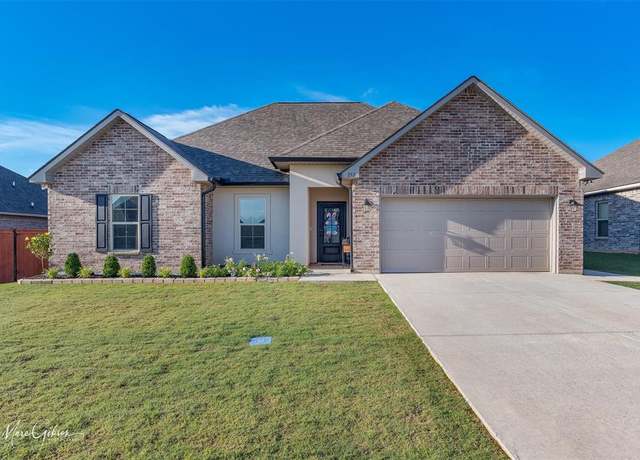 Property at 252 Berkshire Pl, Haughton, LA 71037, 3 beds, 2 baths