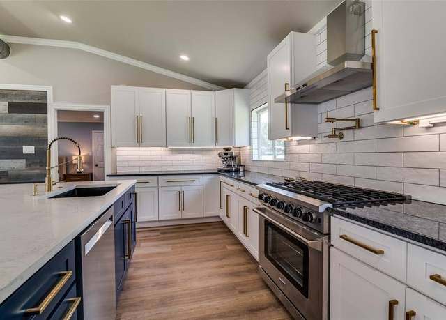 Property at 558 Private RD 7423, Emory, TX 75440, 7 beds, 7.5 baths