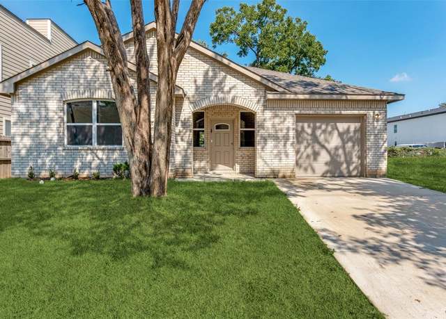 Property at 2245 Anderson St, Dallas, TX 75215, 3 beds, 2 baths