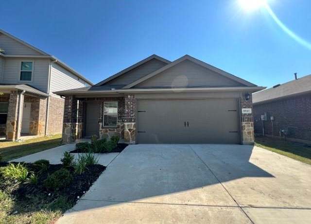 Property at 3517 Mildren Bnd, Crandall, TX 75114, 3 beds, 2 baths