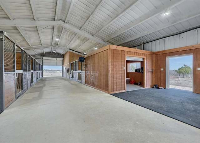 Property at 2824 County Road 107, Whitesboro, TX 76273, 3 beds, 2.5 baths