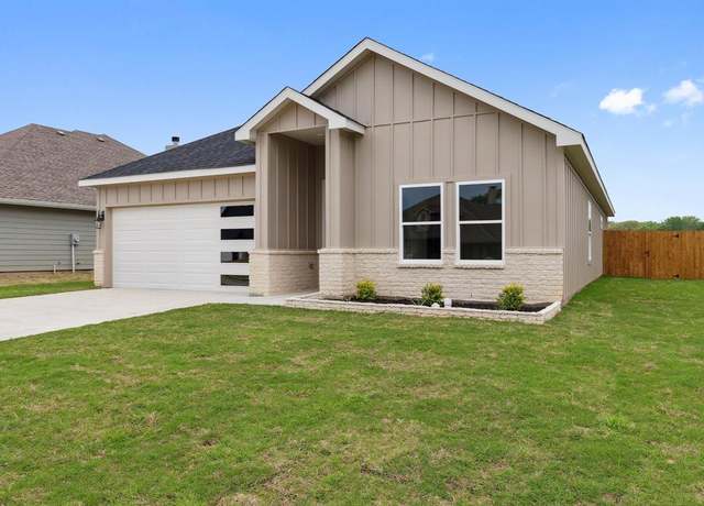 Property at 1876 Meadowview, Canton, TX 75103, 4 beds, 2.5 baths