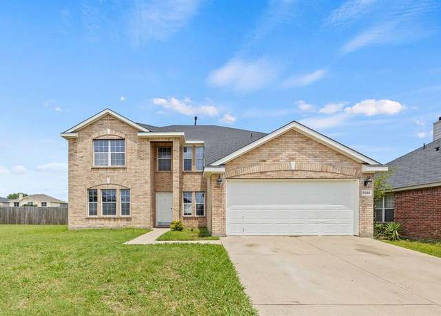 Property at 7205 Lake Roberts Way, Arlington, TX 76002, 4 beds, 2.5 baths