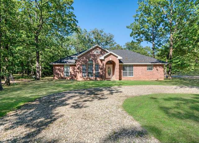 Property at 3966 Farm Road 196 N, Paris, TX 75462, 3 beds, 2 baths