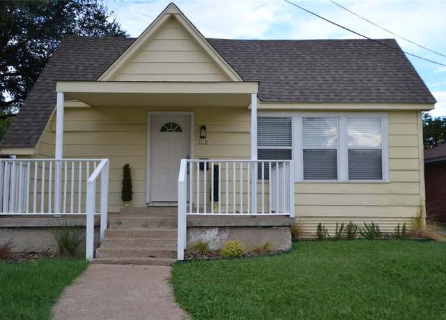 Property at 1112 G Ave, Plano, TX 75074, 3 beds, 2 baths