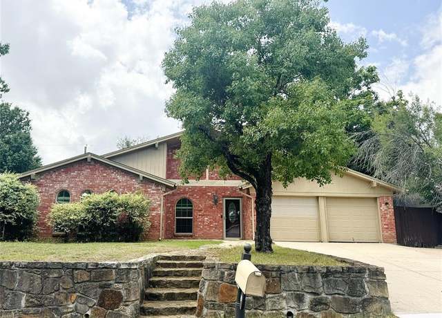 Property at 7804 Daniel Dr, North Richland Hills, TX 76182, 3 beds, 2 baths