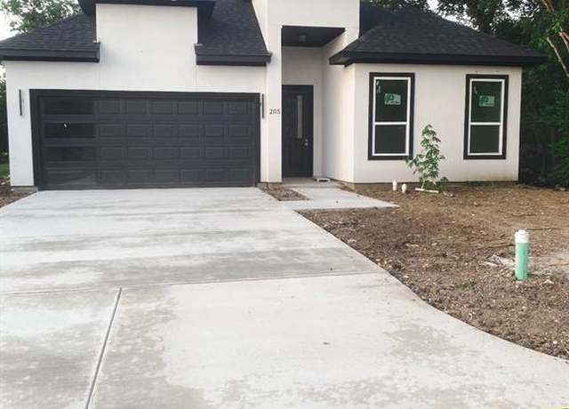 Property at 205 Fairview Ave, Waxahachie, TX 75165, 4 beds, 2 baths