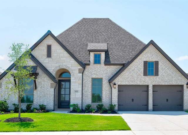 Property at 1833 Park Vista Way, Midlothian, TX 76065, 4 beds, 3.5 baths