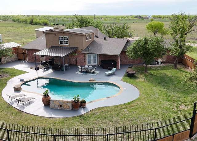 Property at 2545 County Road 103 N, Abilene, TX 79601, 3 beds, 2 baths
