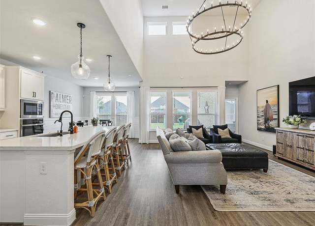 Property at 220 Glenwood Dr, Oak Point, TX 75068, 4 beds, 3.5 baths