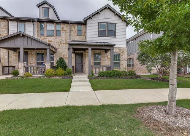 Property at 6445 Iron Horse Blvd, North Richland Hills, TX 76180, 3 beds, 2.5 baths