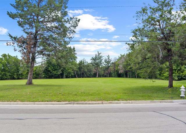 Property at TBD W Lowden St, Fort Worth, TX 76110