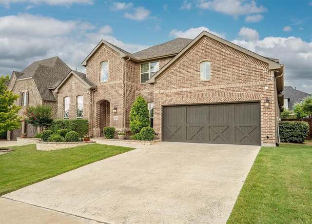 Property at 1124 Thornhill Way, Roanoke, TX 76262, 4 beds, 3 baths