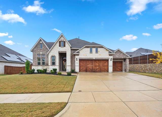 Property at 938 Vista Ln, Desoto, TX 75115, 4 beds, 2.5 baths