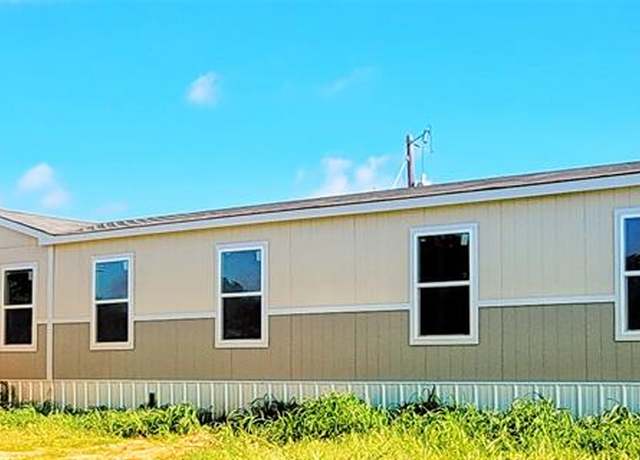 Property at 510 Peel Rd, Springtown, TX 76082, 4 beds, 3 baths