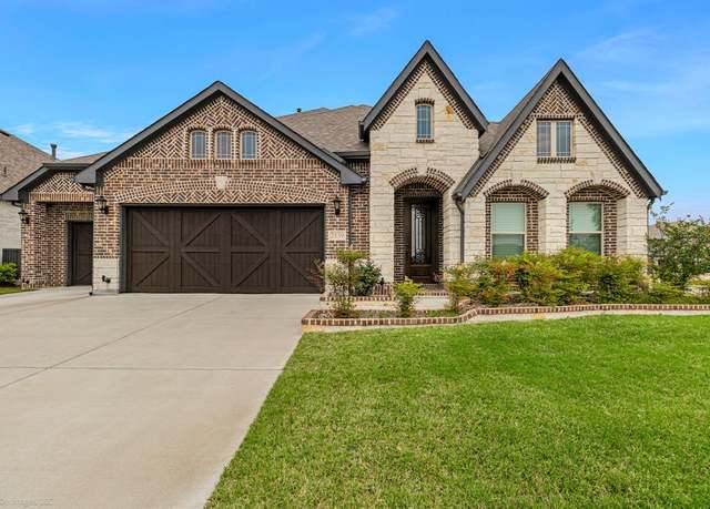 Property at 2139 Devonblue Dr, Forney, TX 75126, 4 beds, 2.5 baths