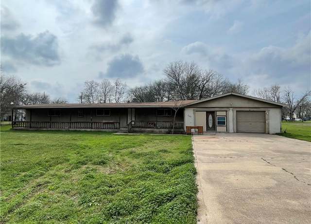 Property at 766 Selby Ln, Waco, TX 76705, 3 beds, 2 baths