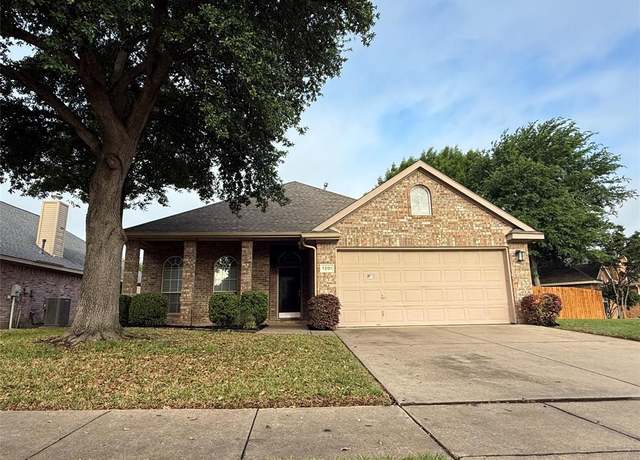 Property at 7201 Tularosa Ct, Fort Worth, TX 76137, 3 beds, 2 baths