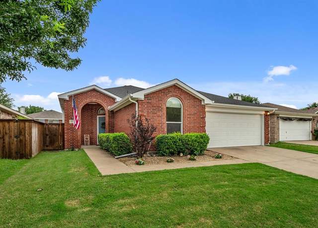 Property at 500 Port Allen Dr, Little Elm, TX 75068, 3 beds, 2 baths