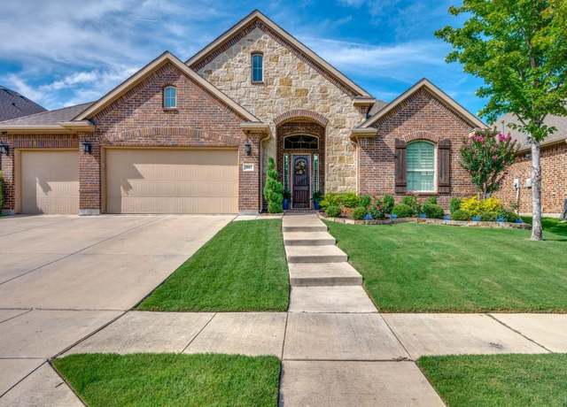 Property at 7012 San Francisco Trl, Fort Worth, TX 76131, 3 beds, 2.5 baths