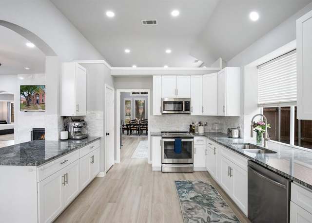 Property at 4728 Lawrence Ln, Plano, TX 75093, 4 beds, 3.5 baths