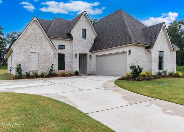 Property at 857 Walstonburg Ln, Benton, LA 71006, 4 beds, 3 baths