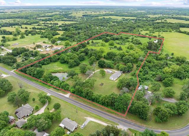 Property at 5020 E Fm 120, Denison, TX 75021, 4 beds, 2 baths