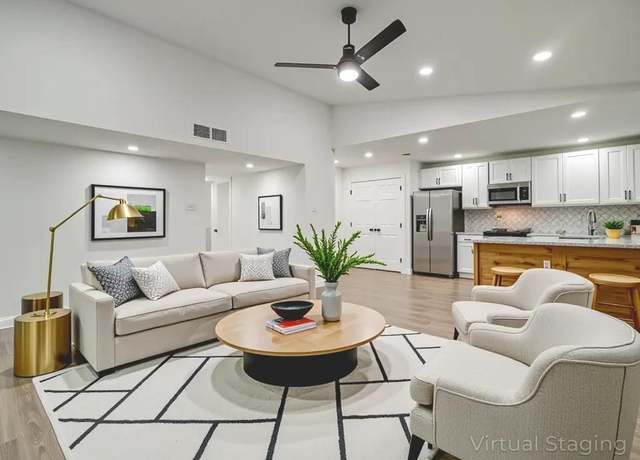 Property at 940 Windy Meadow Dr, Plano, TX 75023, 3 beds, 2 baths