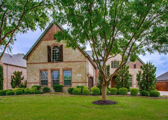 Property at 2747 Glory Ln, Trophy Club, TX 76262, 4 beds, 3.5 baths