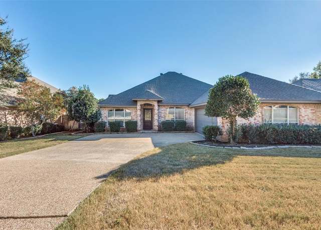 Property at 6804 Glen Dale Dr, Arlington, TX 76017, 3 beds, 2 baths