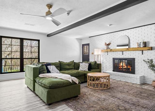Property at 1224 S Lang Ave, Denison, TX 75020, 3 beds, 2 baths