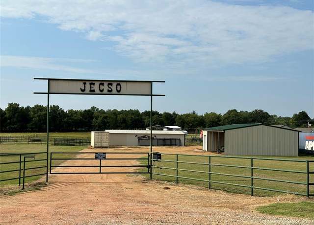Property at 38 Rose Cir, Gordonville, TX 76245