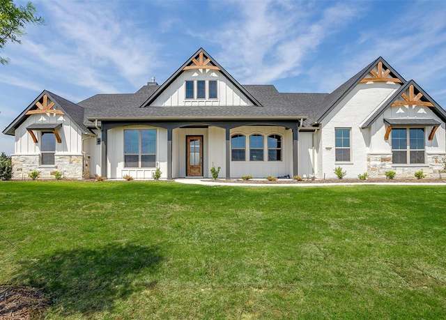 Property at 1941 Kaycee Cir, Midlothian, TX 76065, 4 beds, 3 baths