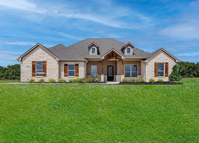 Property at 8525 Bronco Dr, Godley, TX 76044, 4 beds, 3 baths