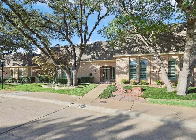 Property at 3027 Squireswood Dr, Carrollton, TX 75006, 2 beds, 2 baths