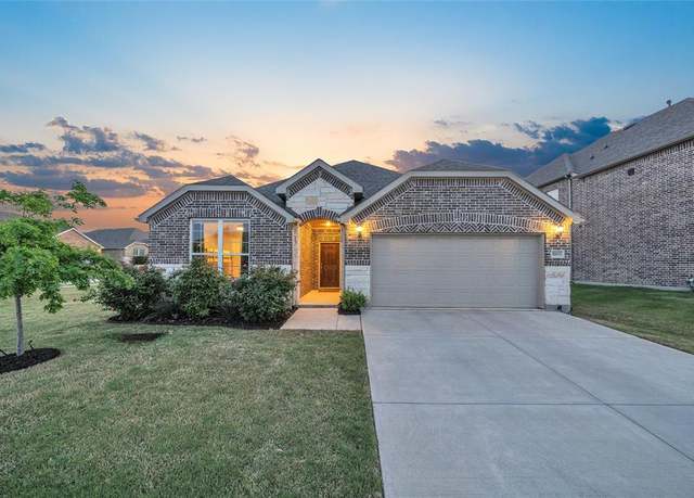 Property at 5801 Coppermill Rd, Fort Worth, TX 76137, 3 beds, 2 baths