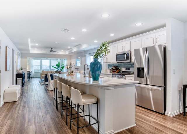 Property at 9300 Riverlight Rd, Mckinney, TX 75071, 2 beds, 2 baths