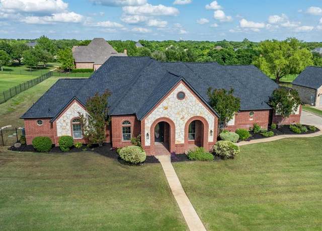 Property at 12809 Day Break Trl, Burleson, TX 76028, 4 beds, 3 baths