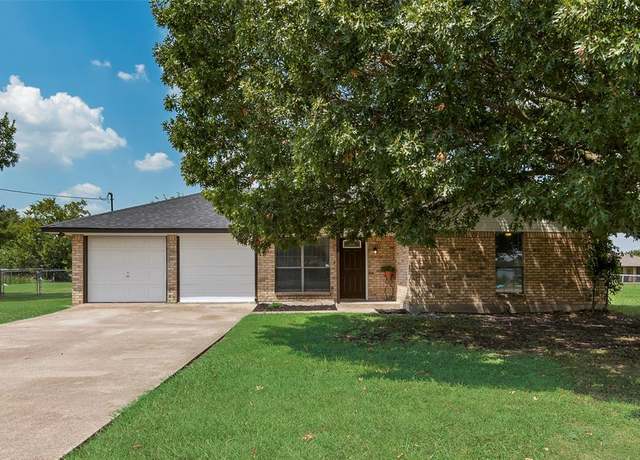 Property at 817 Eastridge Cir, Red Oak, TX 75154, 3 beds, 2 baths