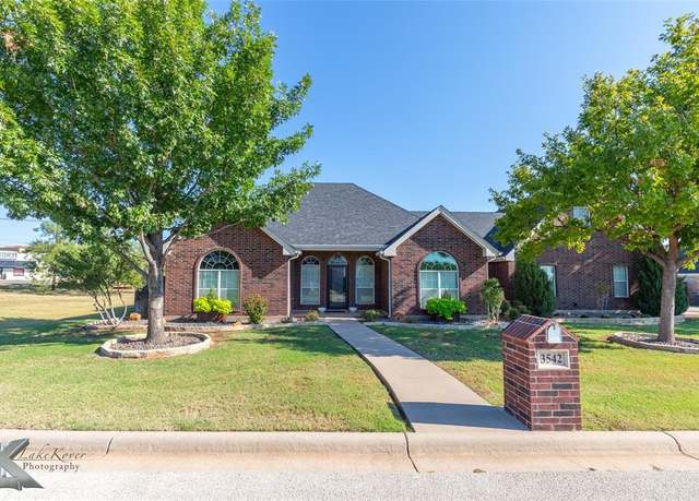 Property at 3542 Silver Oaks Dr, Abilene, TX 79606, 4 beds, 3.5 baths