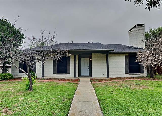 Property at 1711 Chesterfield Dr, Carrollton, TX 75007, 4 beds, 2 baths