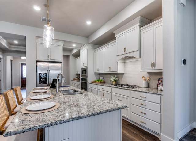 Property at 7616 Cerrito Trl, Fort Worth, TX 76123, 2 beds, 2.5 baths