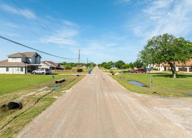 Property at TBD E Spurgeon St, Itasca, TX 76055