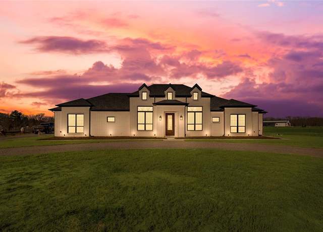 Property at 651 VZ County Road 3204, Wills Point, TX 75169, 4 beds, 3.5 baths