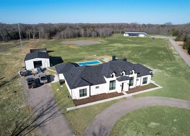 Property at 651 VZ County Road 3204, Wills Point, TX 75169, 4 beds, 3.5 baths